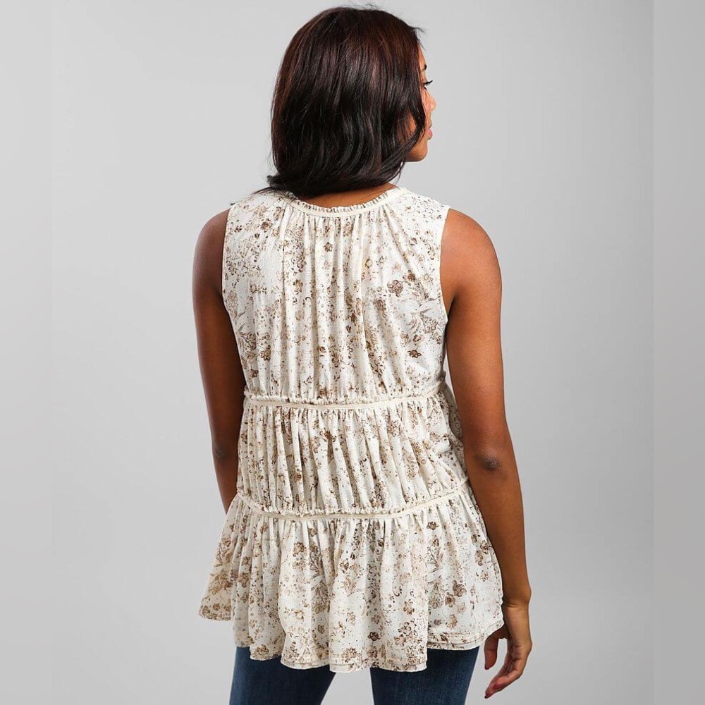 Gimmick By BKE Mimaki Floral Tiered Tank Top Size Medium - Picture 5 of 10
